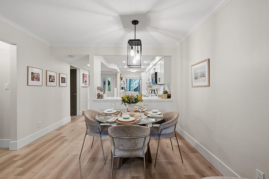 102 1538 Bowser Avenue North Vancouver, BC - 24