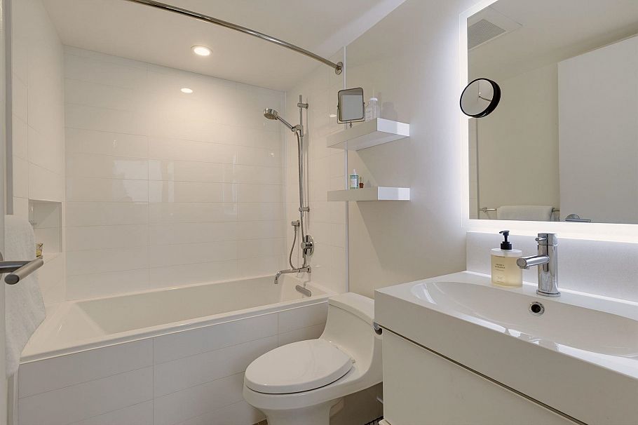 406 928 Richards Street Vancouver, BC - 22