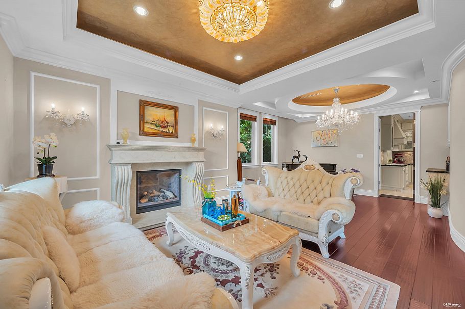 2769 W 49th Avenue Vancouver, BC - 5