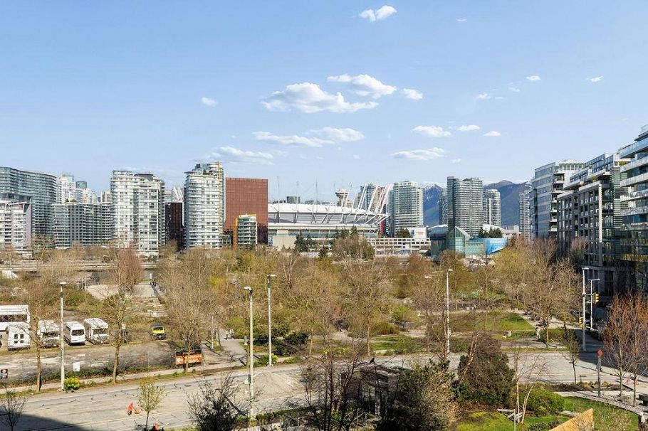 507 1768 Cook Street Vancouver, BC - 32