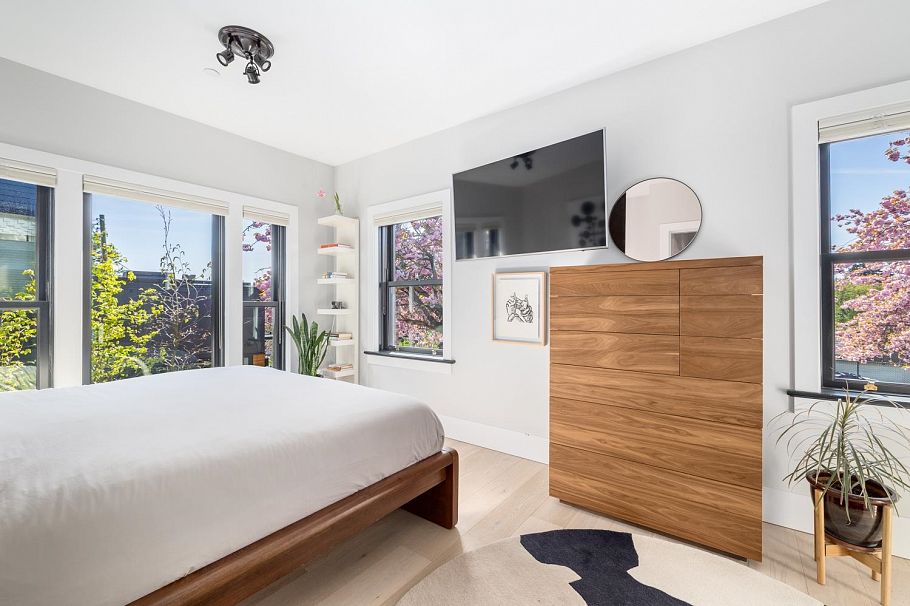 3918 Carolina Street Vancouver, BC - 24
