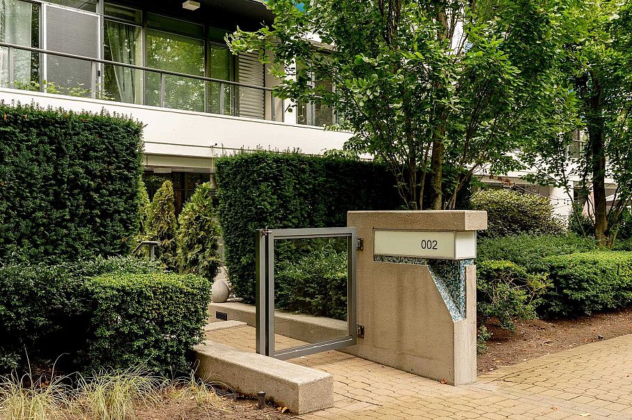 2 1777 W 7th Avenue Vancouver, BC - 23