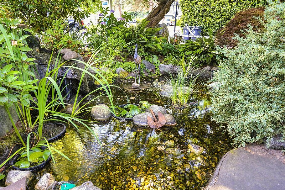 2360 Mackay Avenue North Vancouver, BC - 35