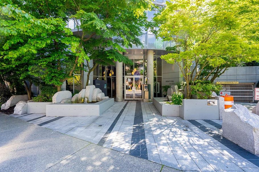1505 1050 Smithe Street Vancouver, BC - 4