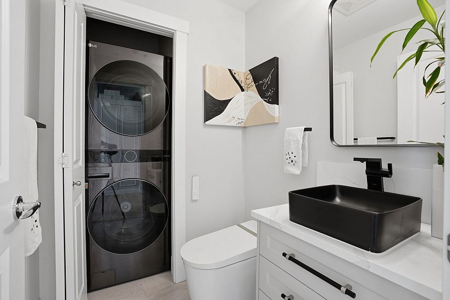 PH711 4759 Valley Drive Vancouver, BC - 31