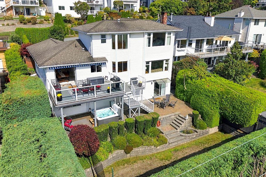 3950 Sparrow Lane North Vancouver, BC - 35