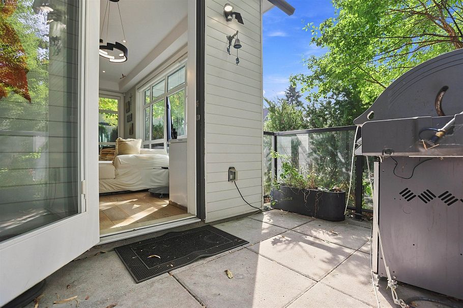 1185 Victoria Drive Vancouver, BC - 10