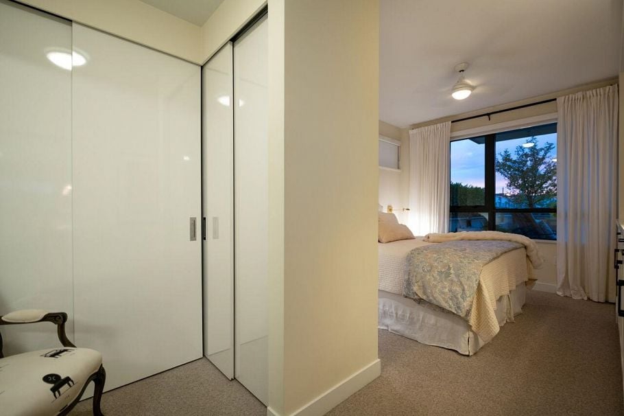 302 4427 Cambie Street Vancouver, BC - 14