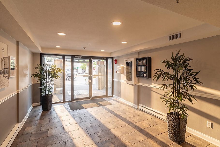 303 225 E 19th Avenue Vancouver, BC - 20