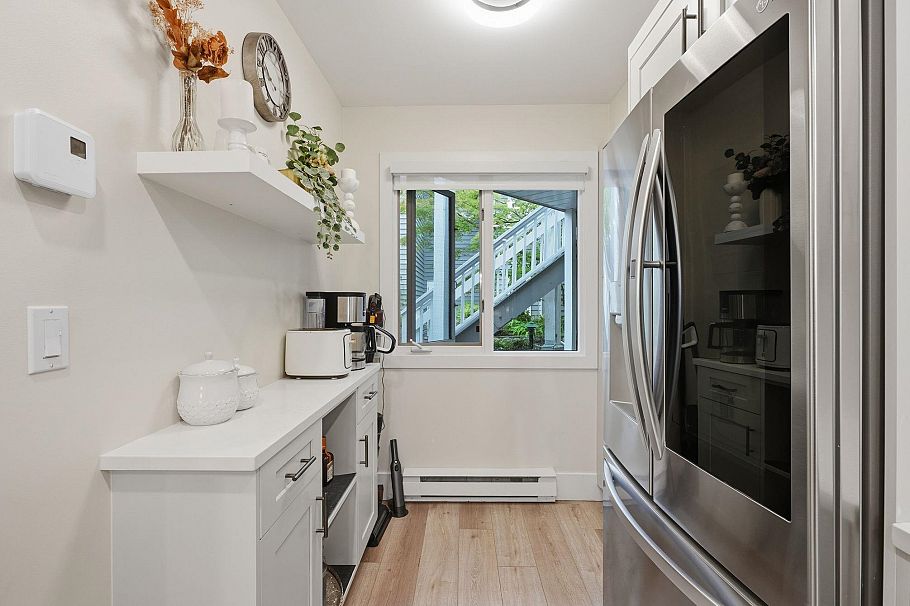 102 1538 Bowser Avenue North Vancouver, BC - 12