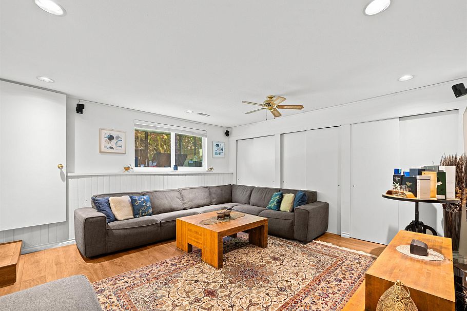 3336 Manning Crescent North Vancouver, BC - 25