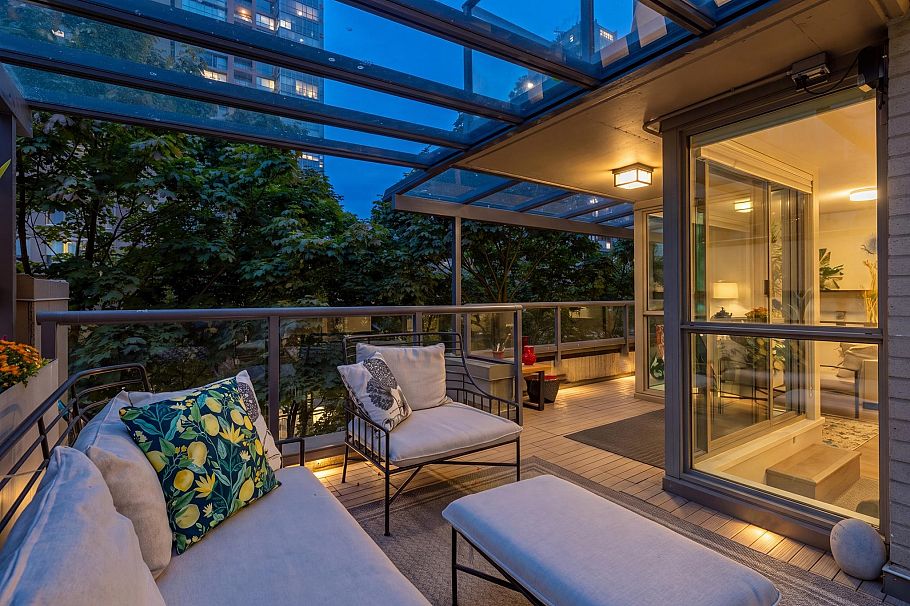 406 928 Richards Street Vancouver, BC - 31