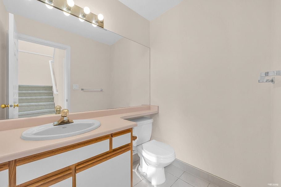 3681 Scales Place Vancouver, BC - 16