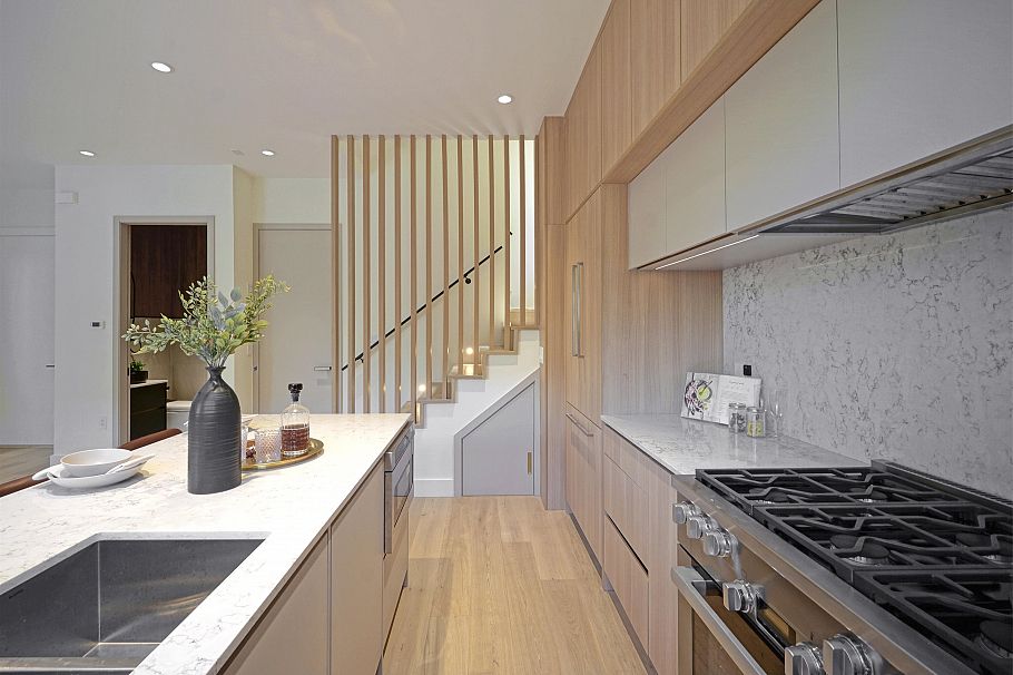 2 3315 W 10th Street Vancouver, BC - 10
