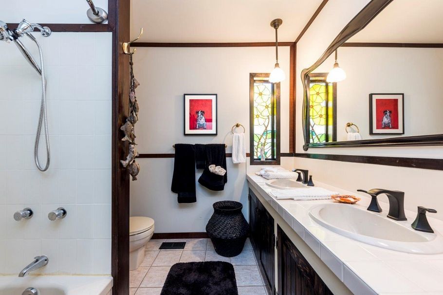 350 E Windsor Road North Vancouver, BC - 21
