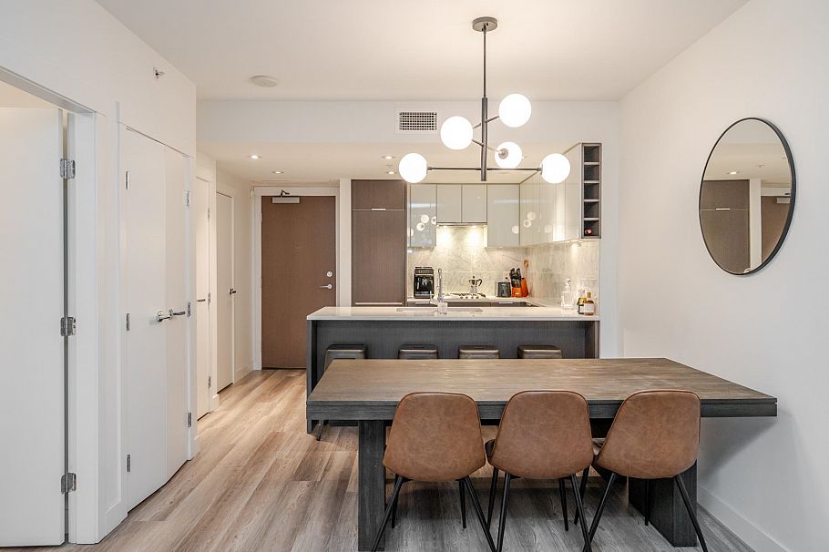 107 110 Switchmen Street Vancouver, BC - 7