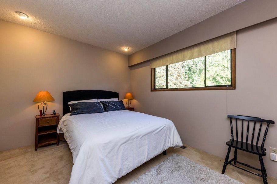 350 E Windsor Road North Vancouver, BC - 19