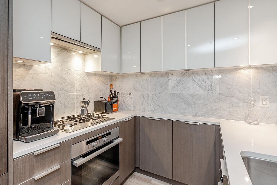 107 110 Switchmen Street Vancouver, BC - 15