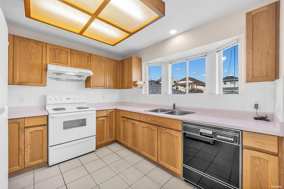 3681 Scales Place Vancouver, BC - 15