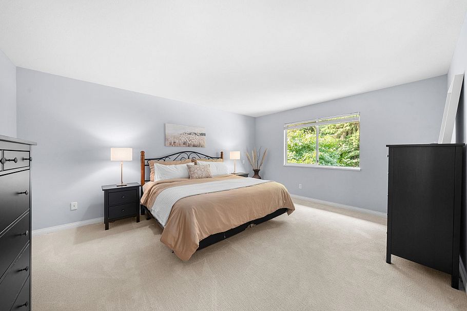1617 Emerson Court North Vancouver, BC - 19