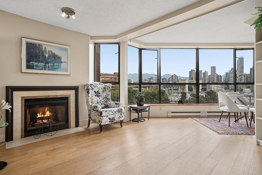 602 1490 Pennyfarthing Drive Vancouver, BC - 3