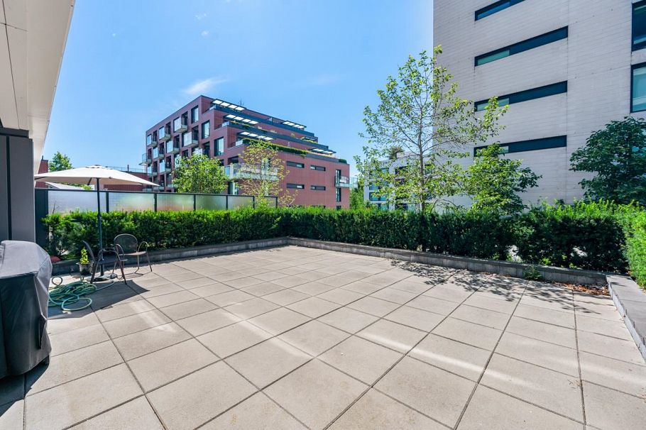 205 1561 W 57th Avenue Vancouver, BC - 21