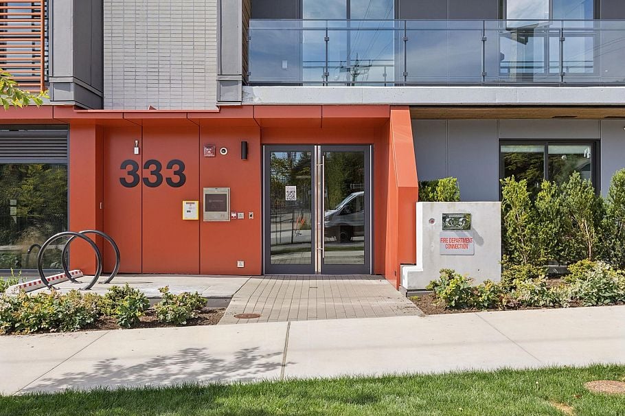 303 333 St. Davids Avenue North Vancouver, BC - 26