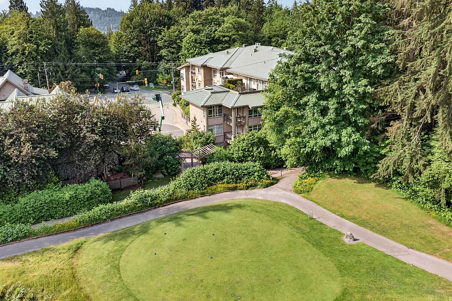 202 3294 Mt Seymour Parkway North Vancouver, BC - 36
