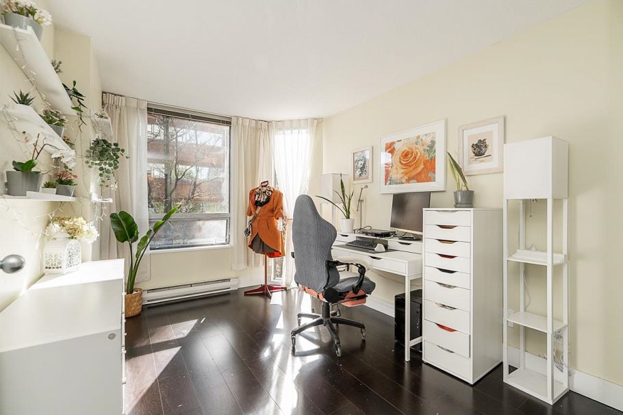403 811 Helmcken Street Vancouver, BC - 21