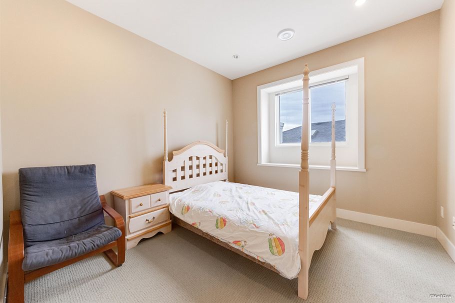 2266 W 20th Avenue Vancouver, BC - 21