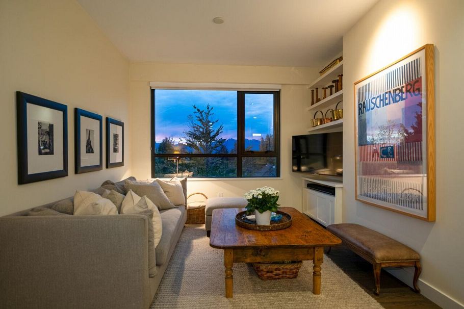 302 4427 Cambie Street Vancouver, BC - 12
