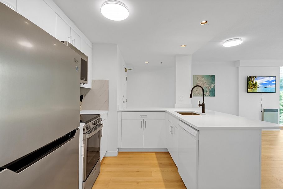 501 1331 W Georgia Street Vancouver, BC - 11