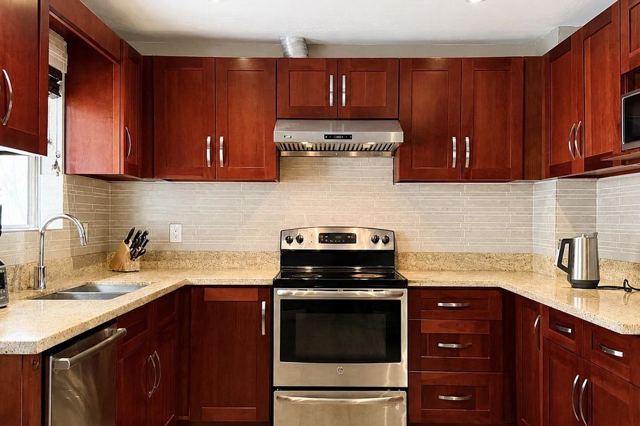 6175 Quebec Street Vancouver, BC - 10