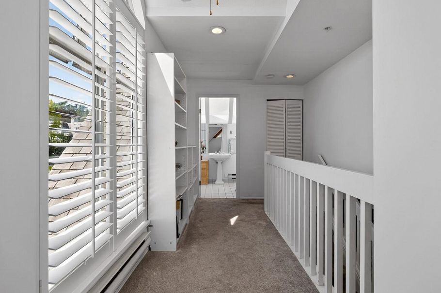 2175 W 3rd Avenue Vancouver, BC - 19