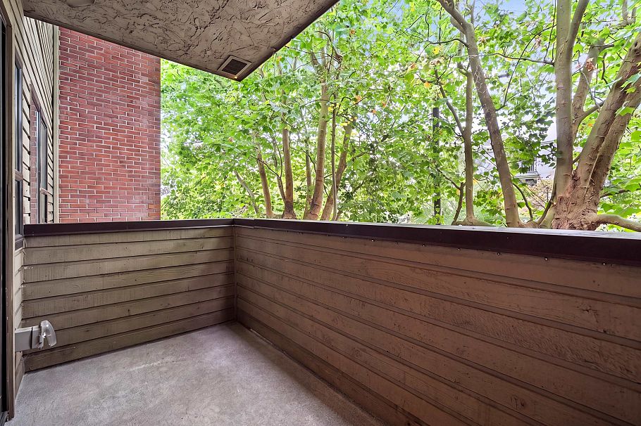 206 853 E 7 Avenue Vancouver, BC - 16