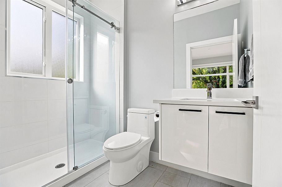 1185 Victoria Drive Vancouver, BC - 18