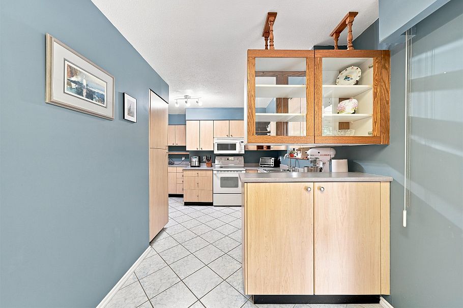 2161 Floralynn Crescent North Vancouver, BC - 7