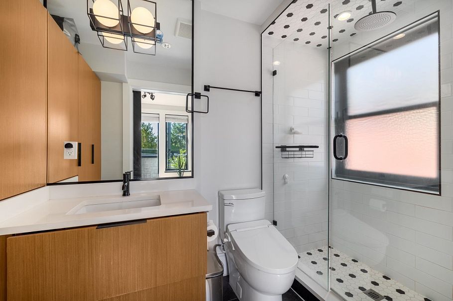 3918 Carolina Street Vancouver, BC - 33