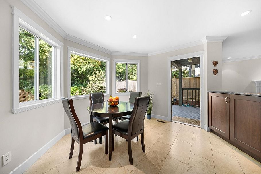 1617 Emerson Court North Vancouver, BC - 13