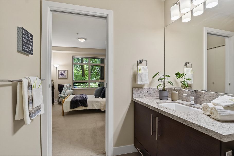 202 3294 Mt Seymour Parkway North Vancouver, BC - 24