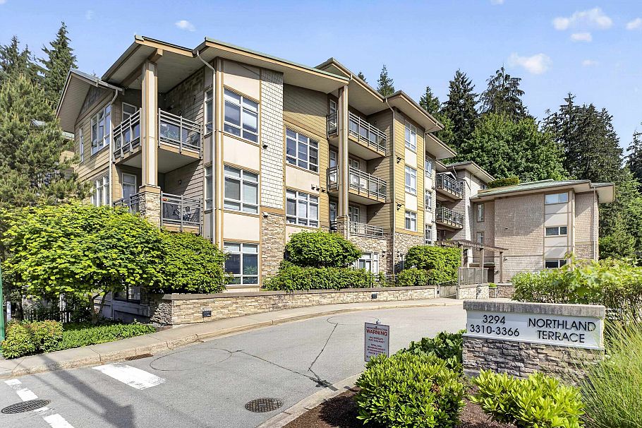 202 3294 Mt Seymour Parkway North Vancouver, BC - 38