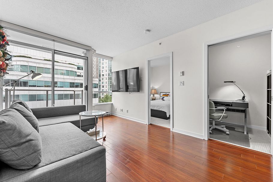 808 821 Cambie Street Vancouver, BC - 3