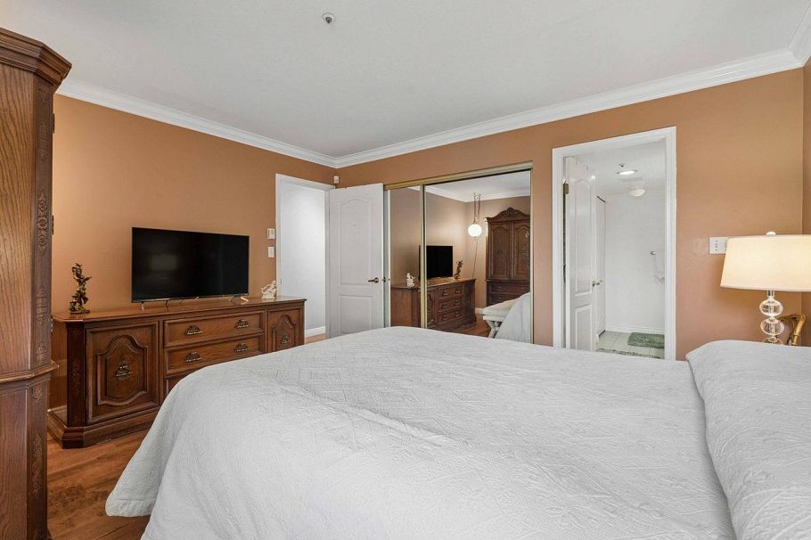 111 2250 SE Marine Drive Vancouver, BC - 22
