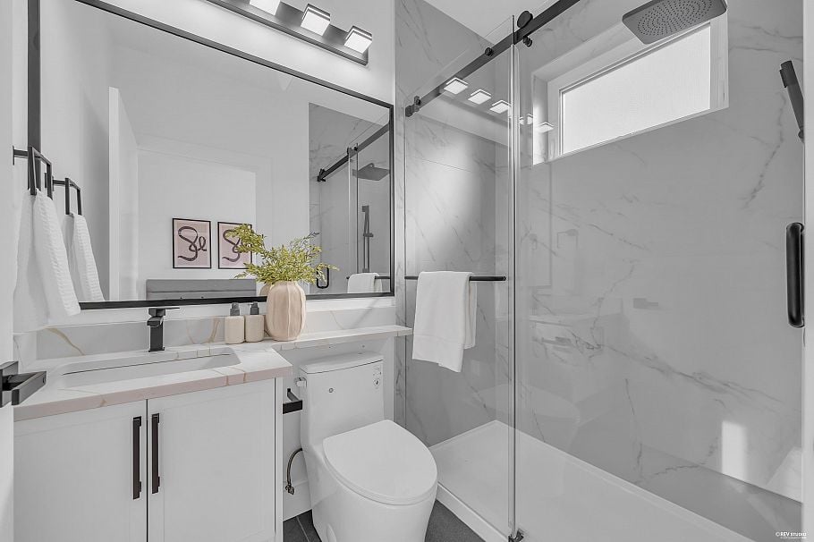 4328 Rupert Street Vancouver, BC - 18