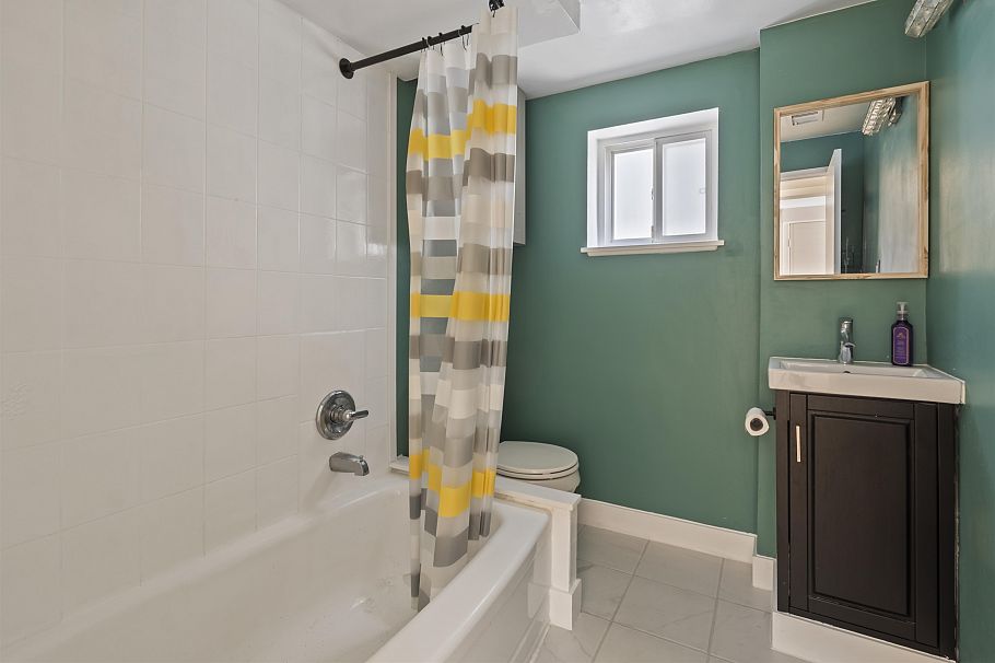 4136 Skeena Street Vancouver, BC - 19