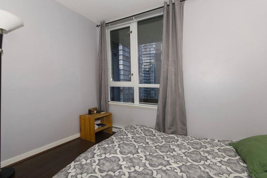 1702 1001 Richards Street Vancouver, BC - 7