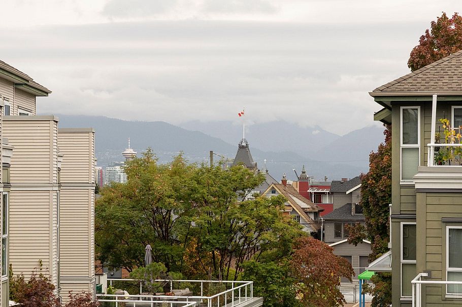 303 225 E 19th Avenue Vancouver, BC - 23