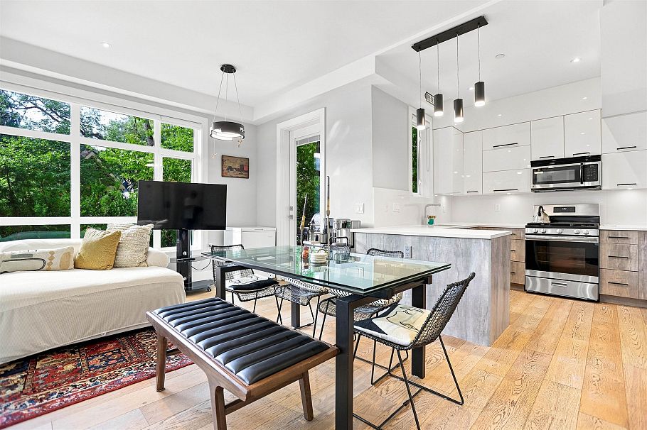 1185 Victoria Drive Vancouver, BC - 3