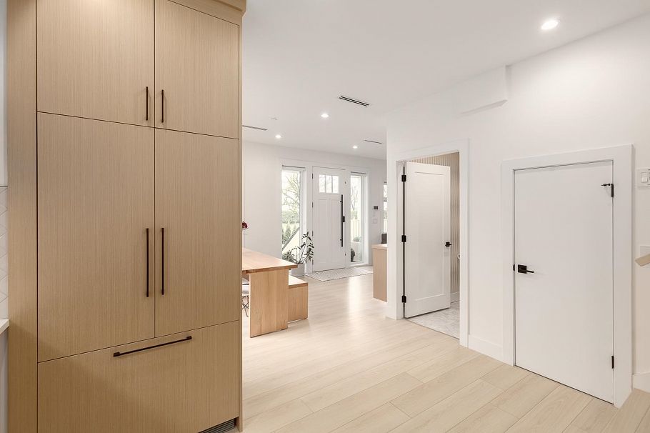 1727 E 22nd Avenue Vancouver, BC - 13