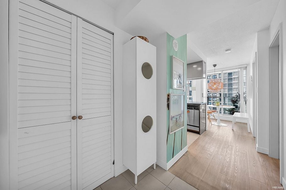 3005 1408 Strathmore Mews Vancouver, BC - 17